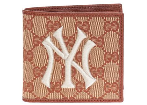 Gucci x MLB New York Yankees Patch GG Wallet 